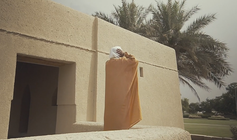 صوت الأذان يصدح مجددا في قلعة الجاهلي التاريخية في الإمارات