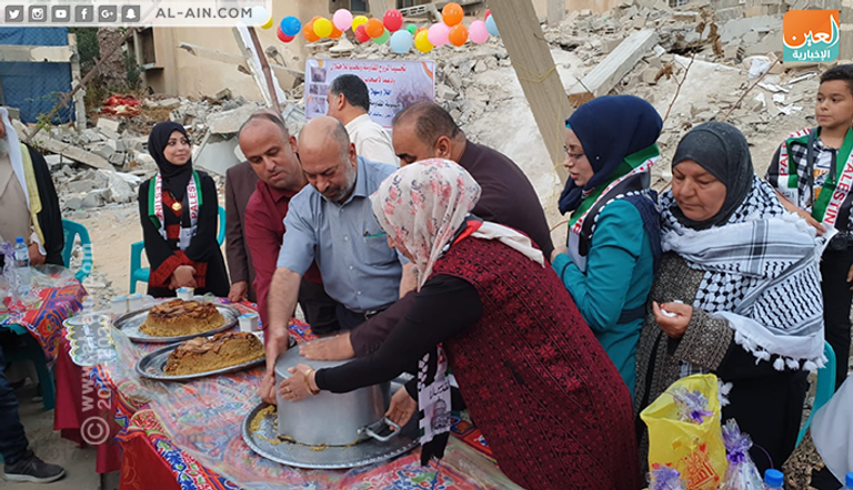 نشطاء يعيدون الحياة فوق الركام بغزة بـ