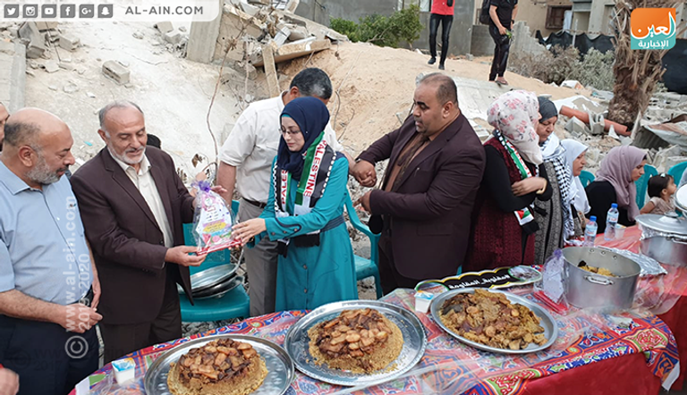 نشطاء يعيدون الحياة فوق الركام بغزة بـ