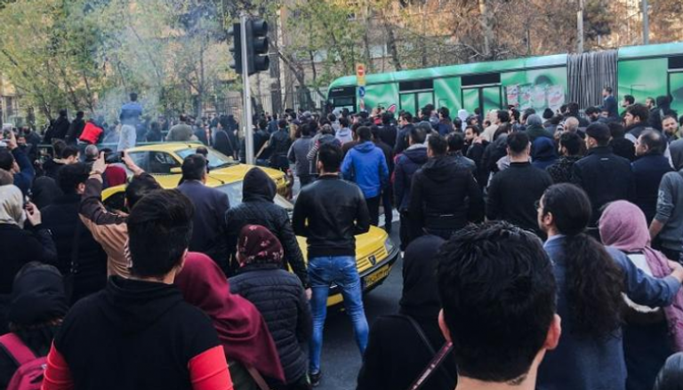 أحد الاحتجاجات الشعبية في إيران - أرشيفية