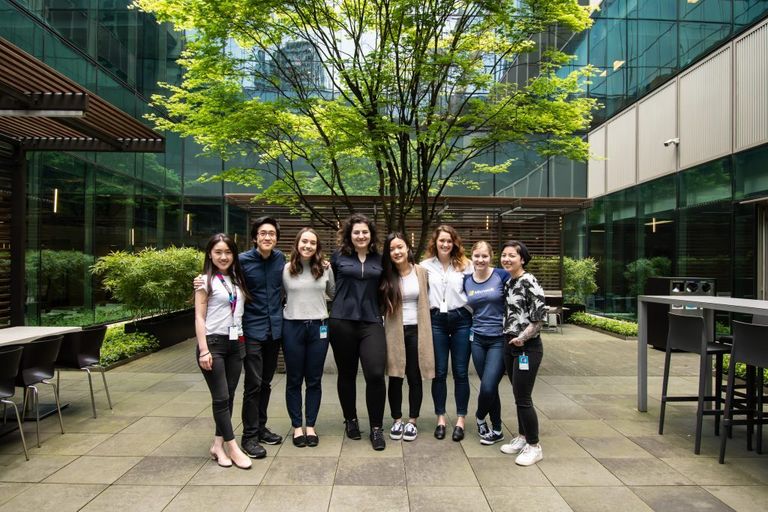 التطبيق يشجع على التقاط صور للأشياء