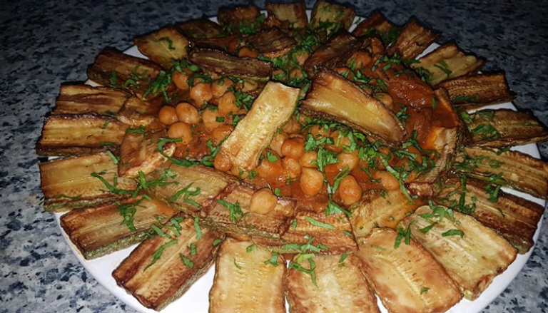 أكلة "مْدَرْبَل بالقَرْعَة" التقليدية الجزائرية