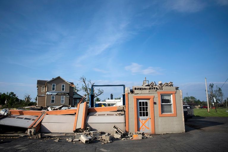 جانب من خسائر الإعصار في ديتون