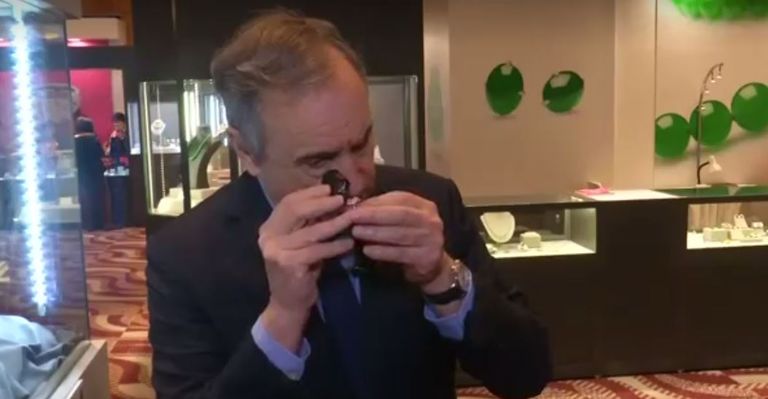 ألماسة على شكل علكة الفقاعات