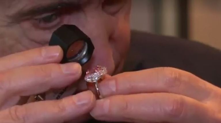 ألماسة على شكل علكة الفقاعات