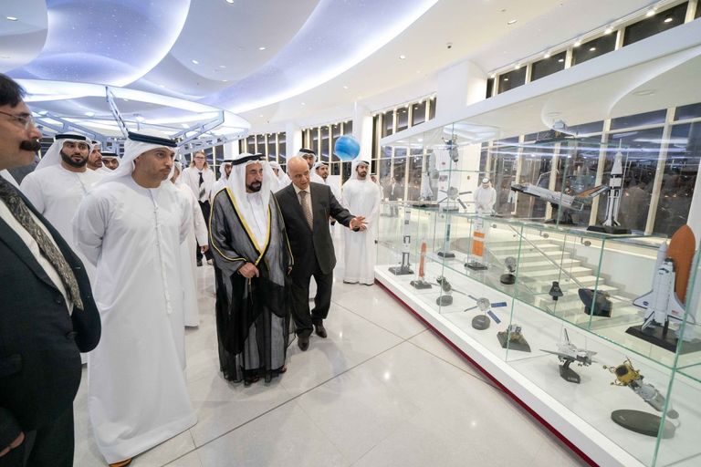 حاكم الشارقة يشهد إطلاق 4 مشروعات فلكية