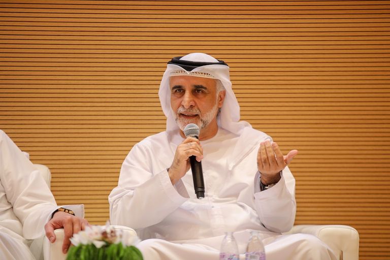 معرض الكتاب الإماراتي يرصد الحراك المسرحي بين الماضي والحاضر