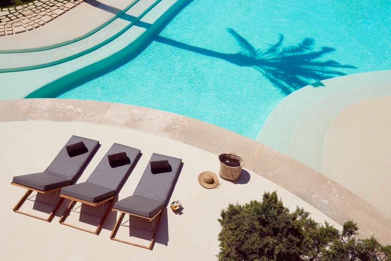 جزيرة إيزلا سا فيرادورا الإسبانية