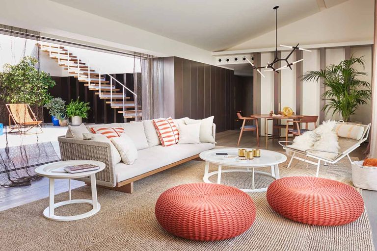 جزيرة إيزلا سا فيرادورا الإسبانية