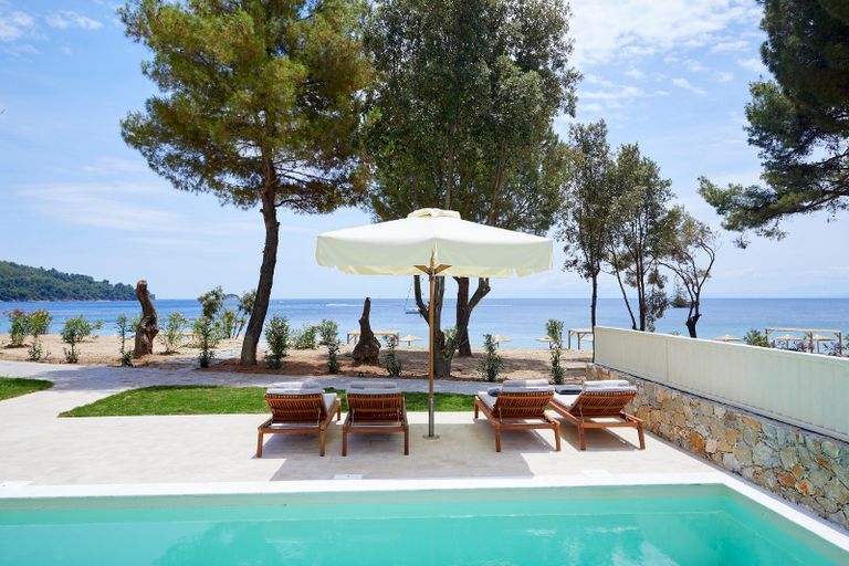 منتجع خليج "كارليسل" بجزر "أنتيجوا"