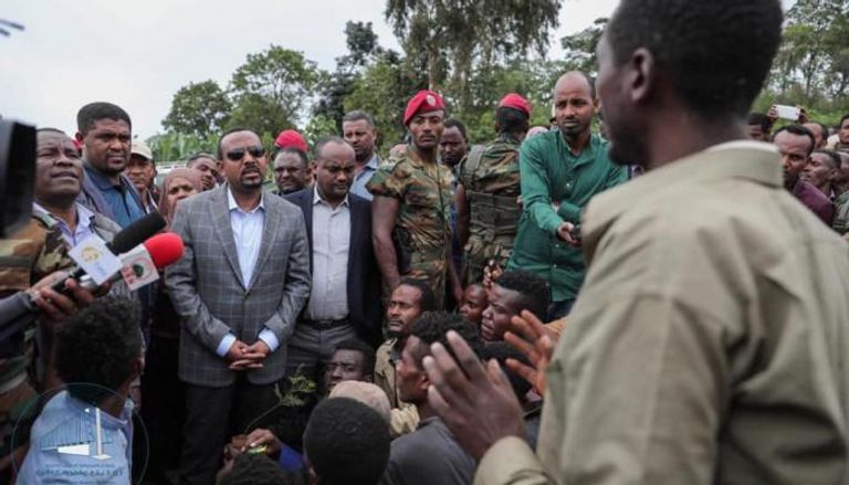 آبي أحمد يتفقد 3 آلاف عائد من النزوح بجنوب إثيوبيا 