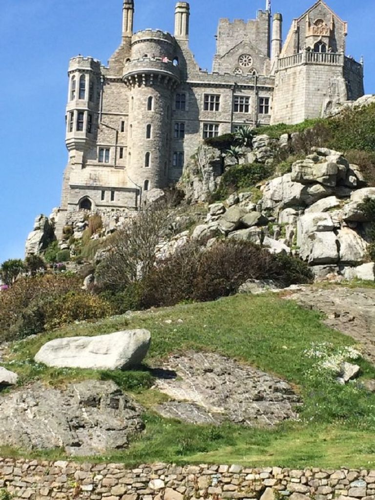 فرصة عمل بجزيرة قبالة الساحل البريطاني