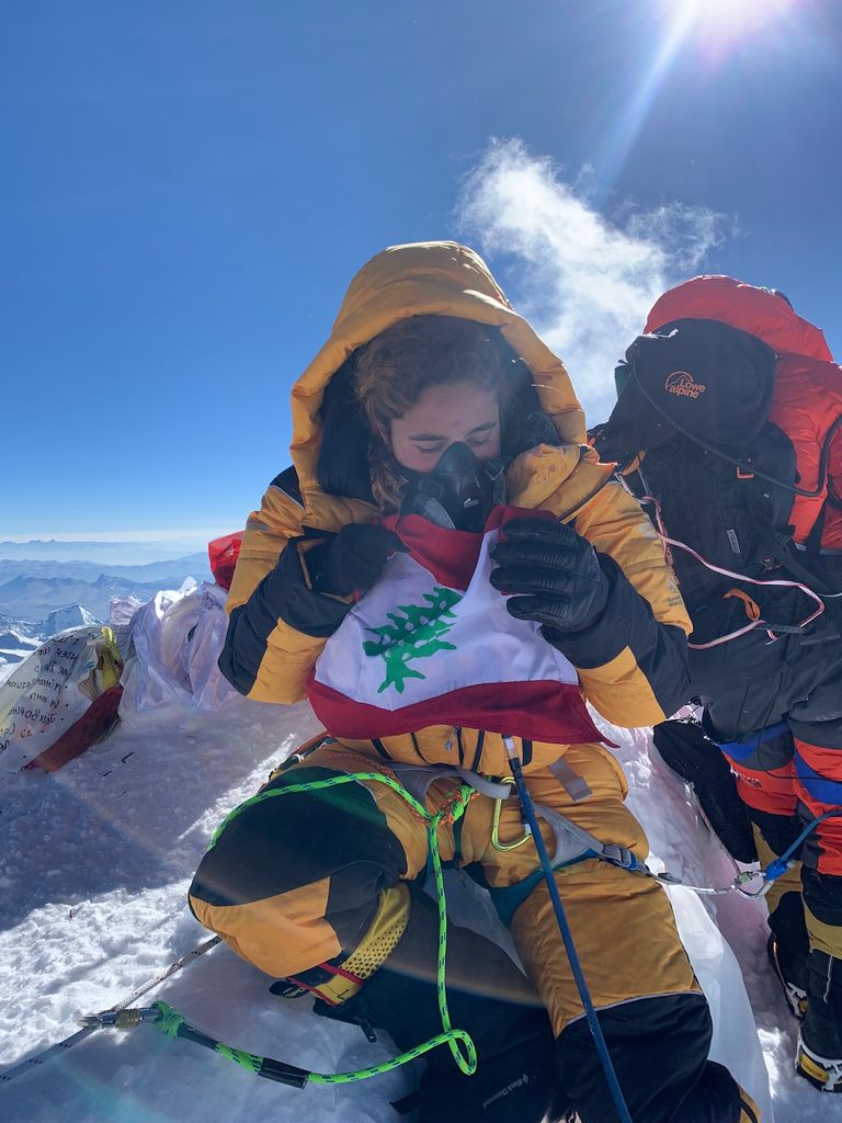 تيما دريان أثناء تسلق قمة إيفرست