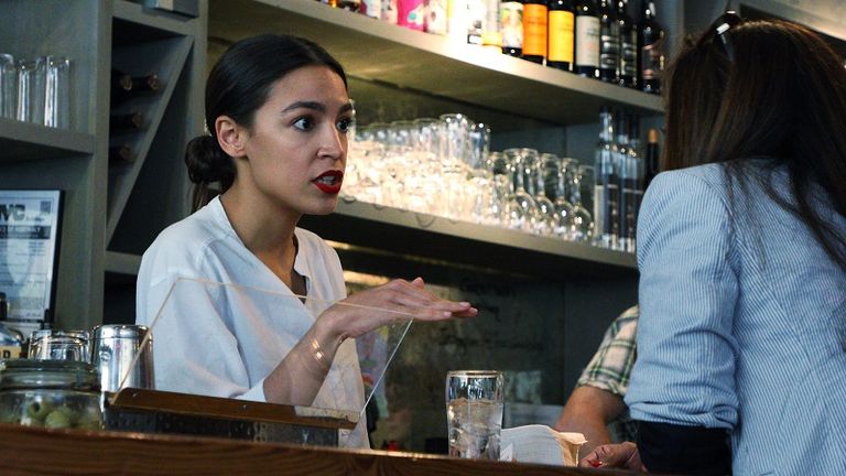 البرلمانيّة الديمقراطيّة الشابة في الكونجرس ألكسندريا أوكاسيو كورتيز