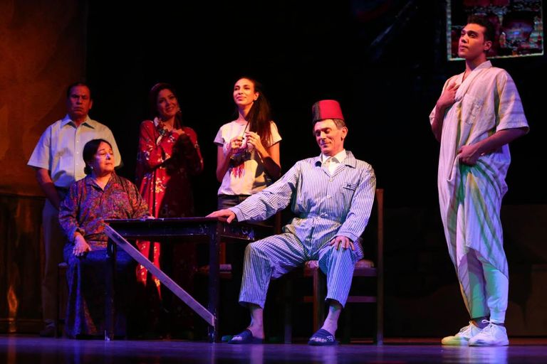 الممثل المصري يحيى الفخراني في شخصية "الملك لير" 