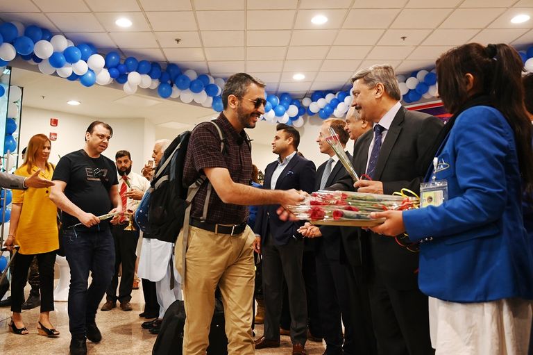 طائرة الخطوط البريطانية أثناء هبوطها في باكستان - أ.ف.ب