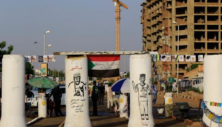 جانب من اعتصام السودانيين بالخرطوم