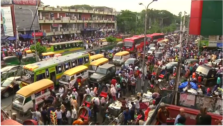 حركة دؤوبة في أسواق بنجلاديش