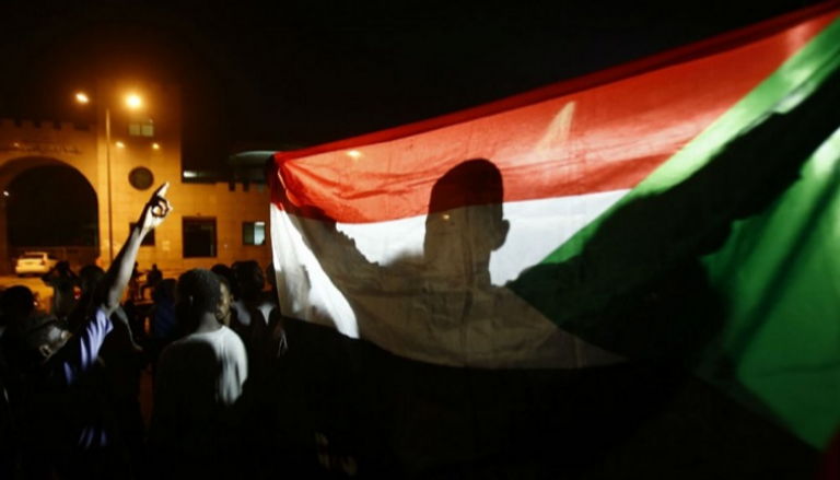 محتجون سودانيون في اعتصام الخرطوم