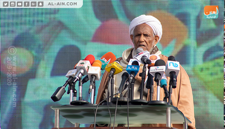 جانب من أداء صلاة العيد في استاد أديس أبابا