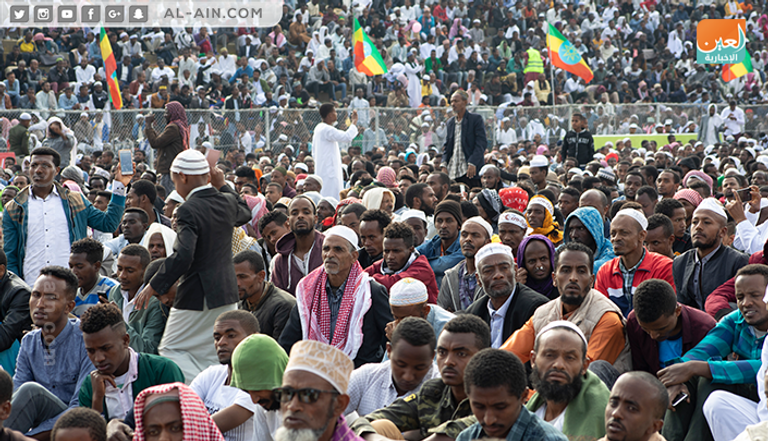 جانب من أداء صلاة العيد في استاد أديس أبابا