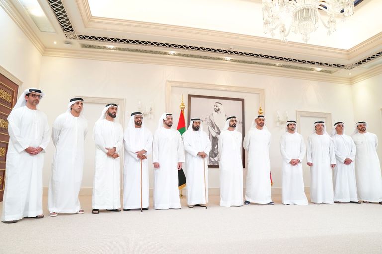 محمد بن راشد ومحمد بن زايد يهنئان "حماة الوطن" بعيد الفطر