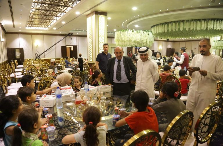 سفارات الإمارات تنفذ مشاريع خيرية في عدة دول