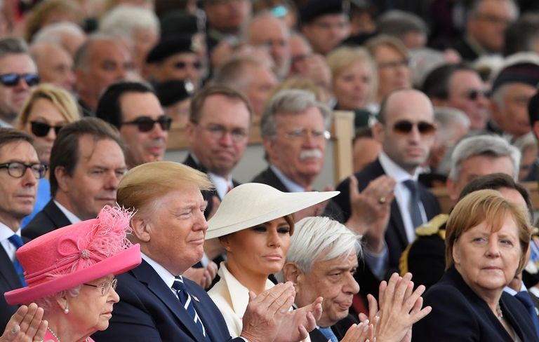 إليزابيث ملكة بريطانيا