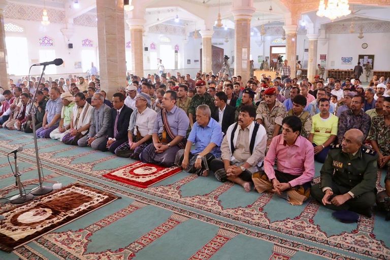 أطفال يحتفلون بالعيد في تعز اليمنية