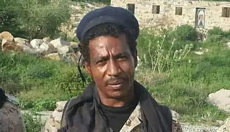 نبيل العكش بقايا منزل أسرة "العكش" بتعز اليمنية