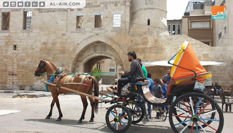 عيد الفطر.. فرصة موسمية للعاطلين عن العمل بغزة