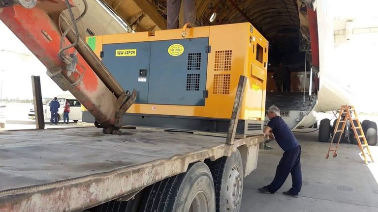 مساعدات إنسانية إلى مدينة غات مساعدات إنسانية إلى مدينة غات الليبية المنكوبة