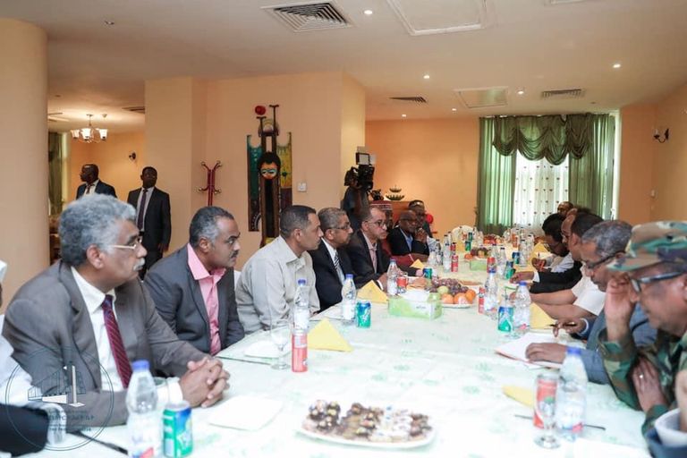 اجتماع آبي أحمد وقادة الحرية والتغيير اجتماع آبي أحمد وقادة الحرية والتغيير في السودان