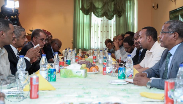 اجتماع آبي أحمد وقادة الحرية والتغيير في السودان