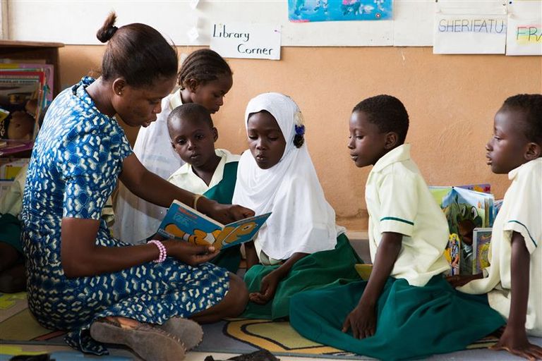 دبي العطاء تدعم الارتقاء بـ15 ألف طفل ومدرس في غانا