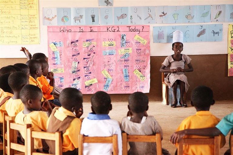 دبي العطاء تدعم الارتقاء بـ15 ألف طفل ومدرس في غانا