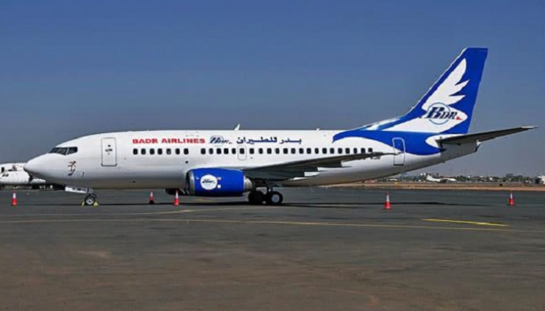 طائرة تستعد للإقلاع من مطار الخرطوم