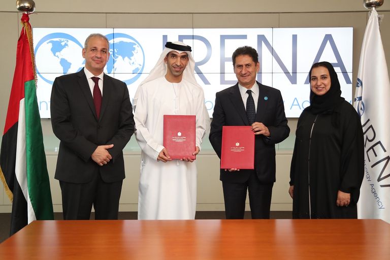 الإمارات و"آيرينا" توقعان اتفاقا تكميليا لاختيار أبوظبي مقرا دائما للوكالة أبوظبي مقر دائم لوكالة "آيرينا"