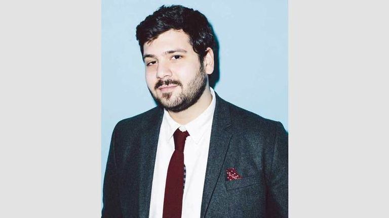 شعار مؤسسة الشارقة للفنون