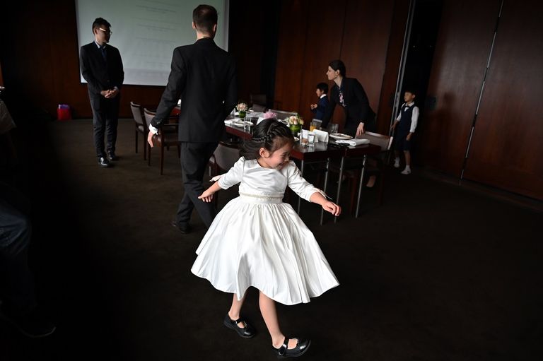 دروس لأطفال النخبة في شنغهاي للتألق وسط الصينيين الأثرياء