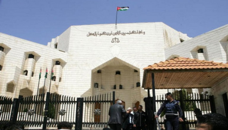قرار المحكمة الأردنية يعمق الانقسام بين صفوف الجماعة