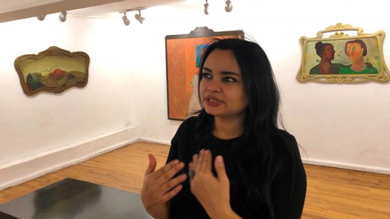 تشكيليون يشيدون بعودة بينالي القاهرة