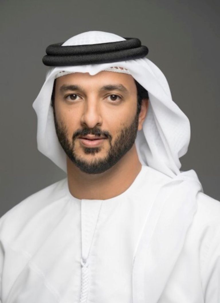 عبدالله بن طوق الأمين العام لمجلس الوزراء الإماراتي عمر بن سلطان العلماء وزير دولة للذكاء الاصطناعي في الإمارات