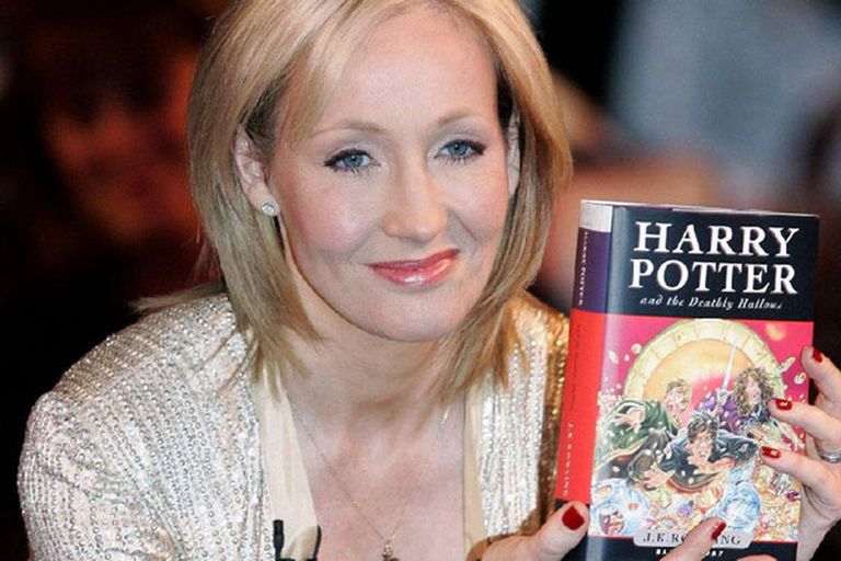 مؤلفة سلسلة هاري بوتر
