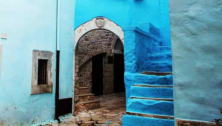 كازاماسيما.. قرية إيطاليا الزرقاء