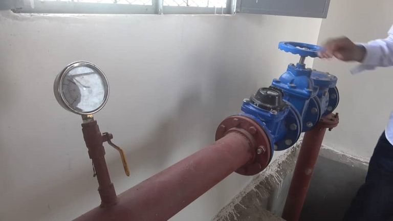 افتتاح مشروع لتعزيز القدرة الإنتاجية للمياه في المخا