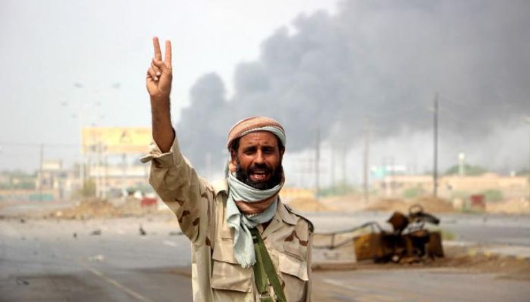 أحد جنود القوات اليمنية المشتركة جنوب الحديدة - أرشيفية