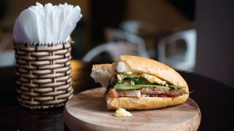 مدينة "هوي أن" مقصد للسياح