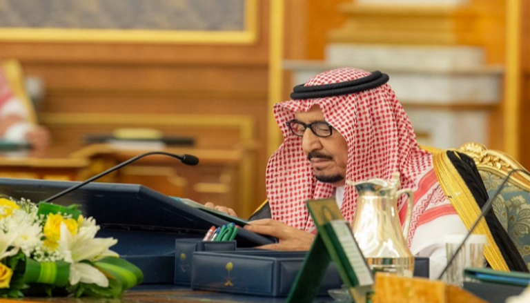 الملك سلمان بن عبد العزيز يرأس جلسة مجلس الوزراء السعودي