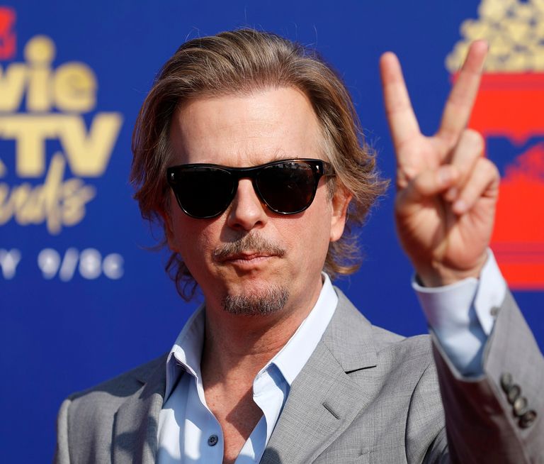 منح "ذا روك" جائزة الجيل خلال حفل جوائز "إم تي في" الأمريكية